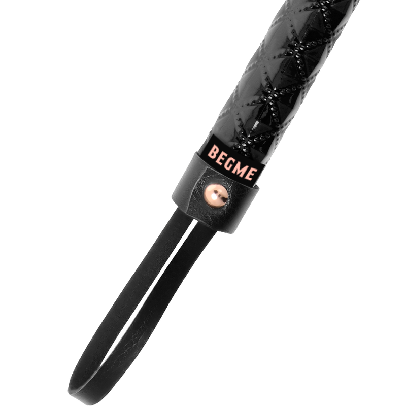 Frusta Bondage in Pelle Vegana Begme Black Edition — BDSM