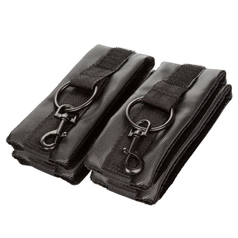 Kit Bondage Hog Tie Calexotics Boundless — Polsini e Manette
