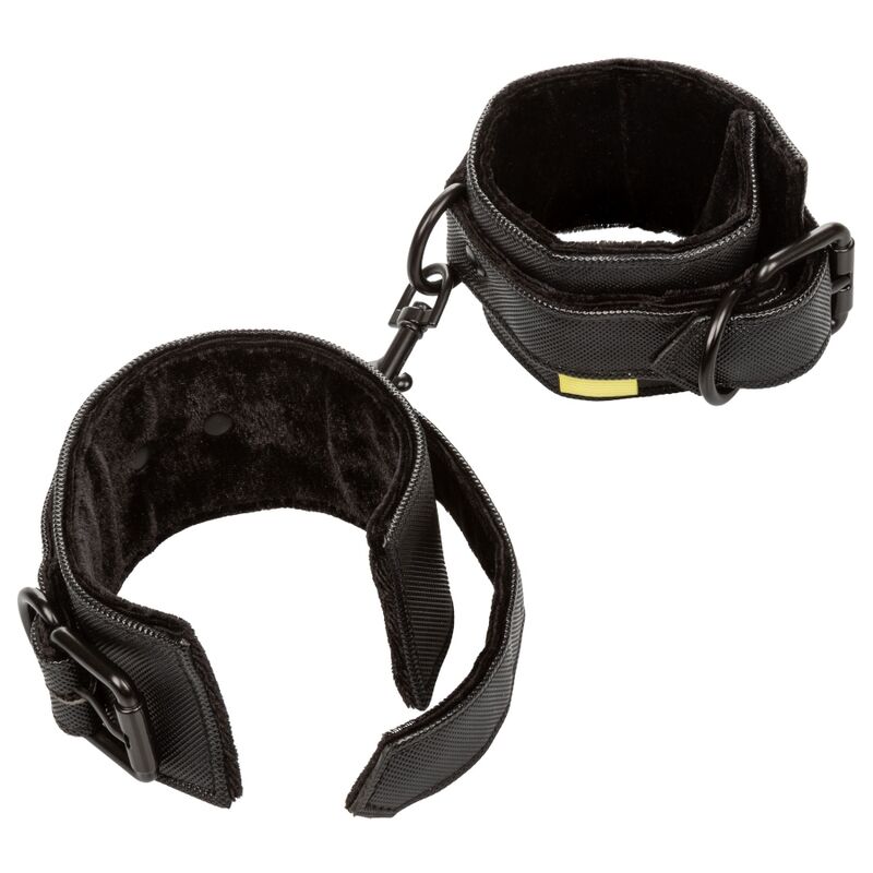 Polsini Bondage Regolabili Calexotics Boundless — Con Fermagli