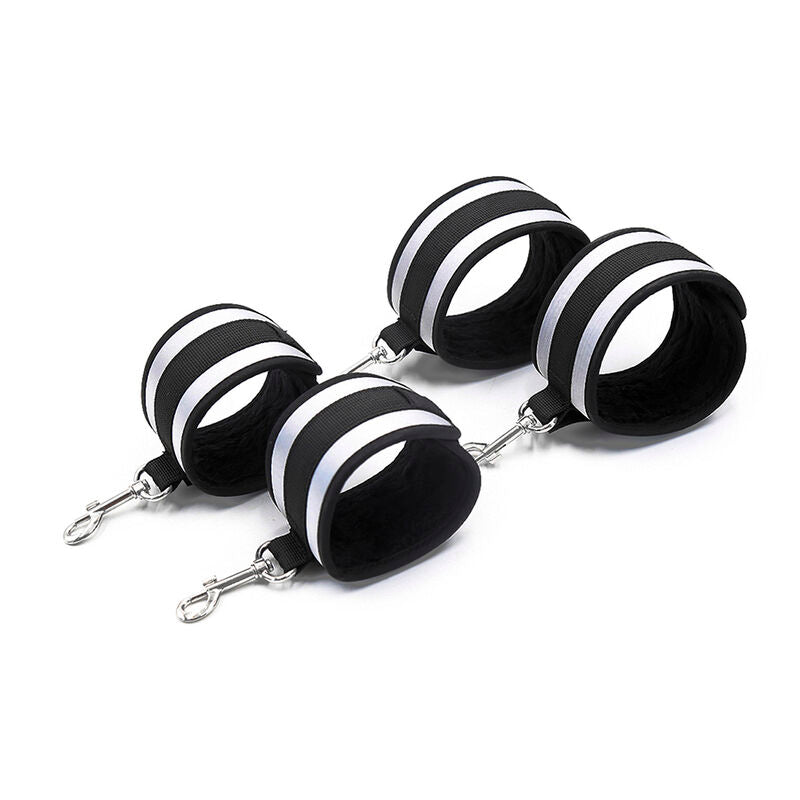 Manette BDSM Ohmama Fetish Polsini da Polso — Grigio