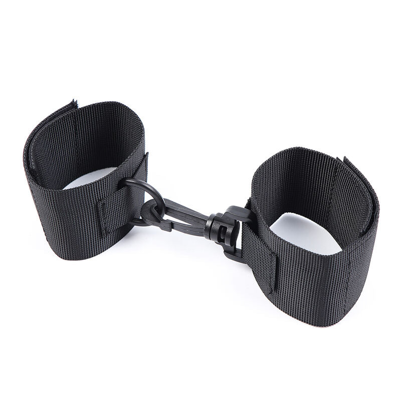 Manette BDSM in Nylon Ohmama Fetish — Fermapolsi