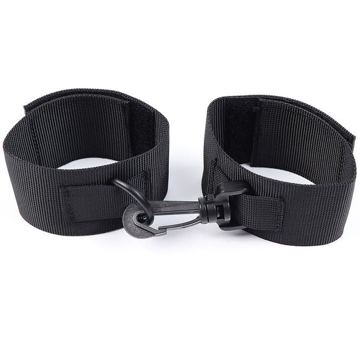 Manette BDSM in Nylon Ohmama Fetish — Fermapolsi
