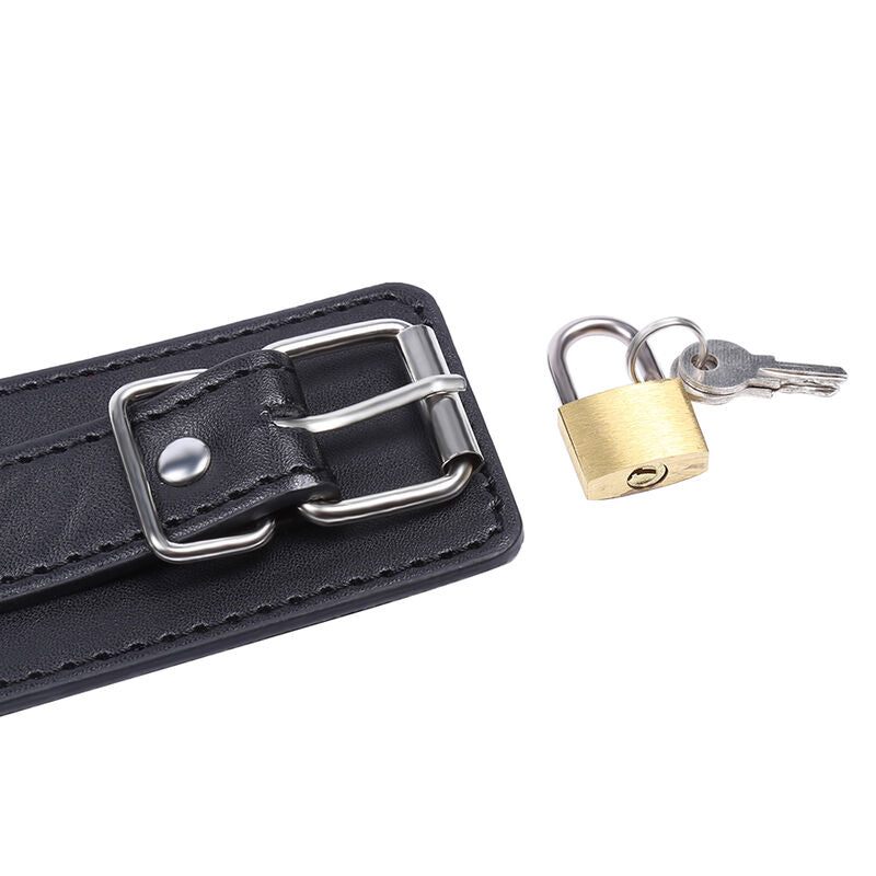 Manette BDSM con Anello O Ohmama Fetish — Fermapolsi