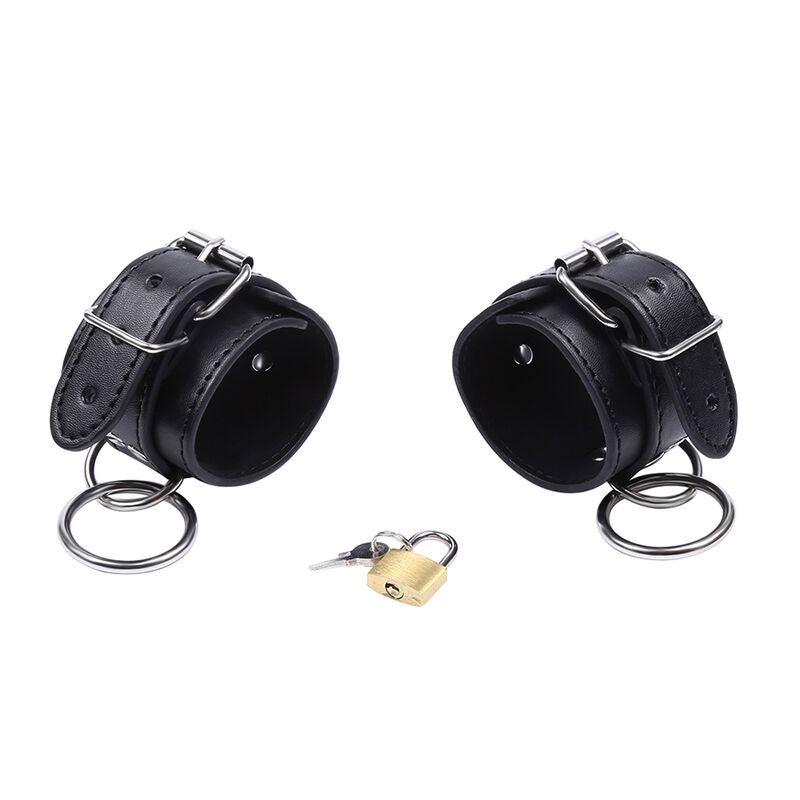 Manette BDSM con Anello O Ohmama Fetish — Fermapolsi