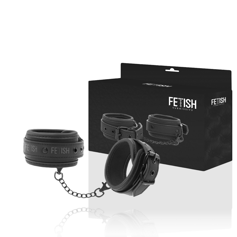Manette Caviglia BDSM Fetish Submissive — Pelle Vegana