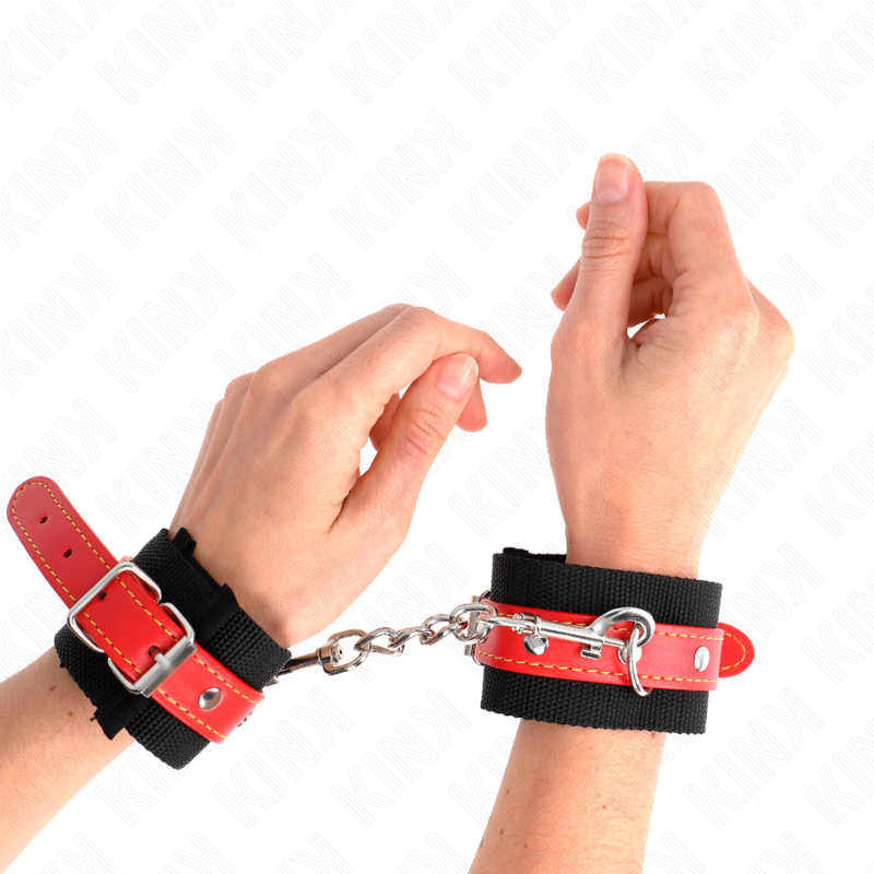 Manette BDSM in Nylon Kink — Polsiere Regolabili 19-24 cm
