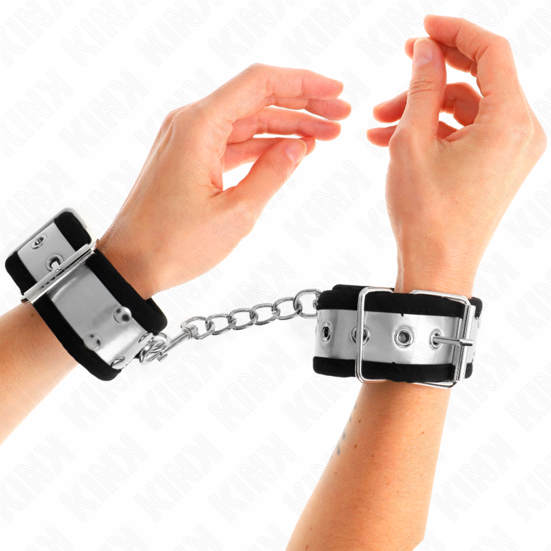 Manette BDSM Kink Wrist Restraint — 30 x 4 cm