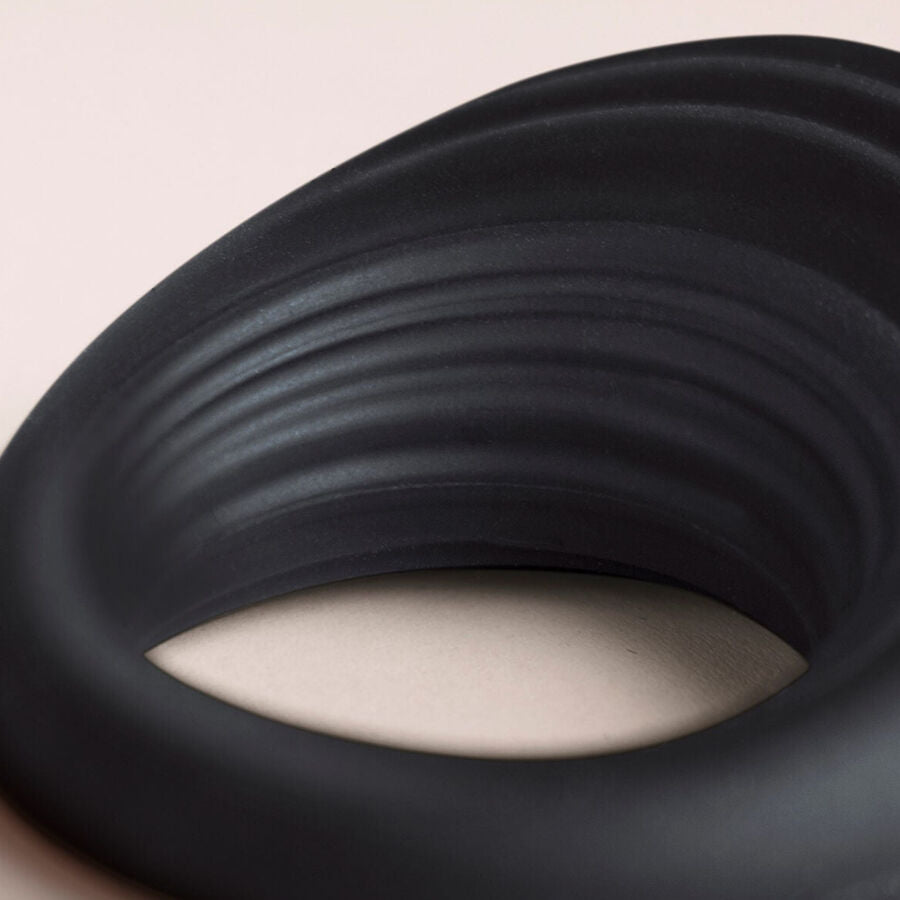 Anello Fallico Vibrante Rocks-Off Spire — Silicone, Nero