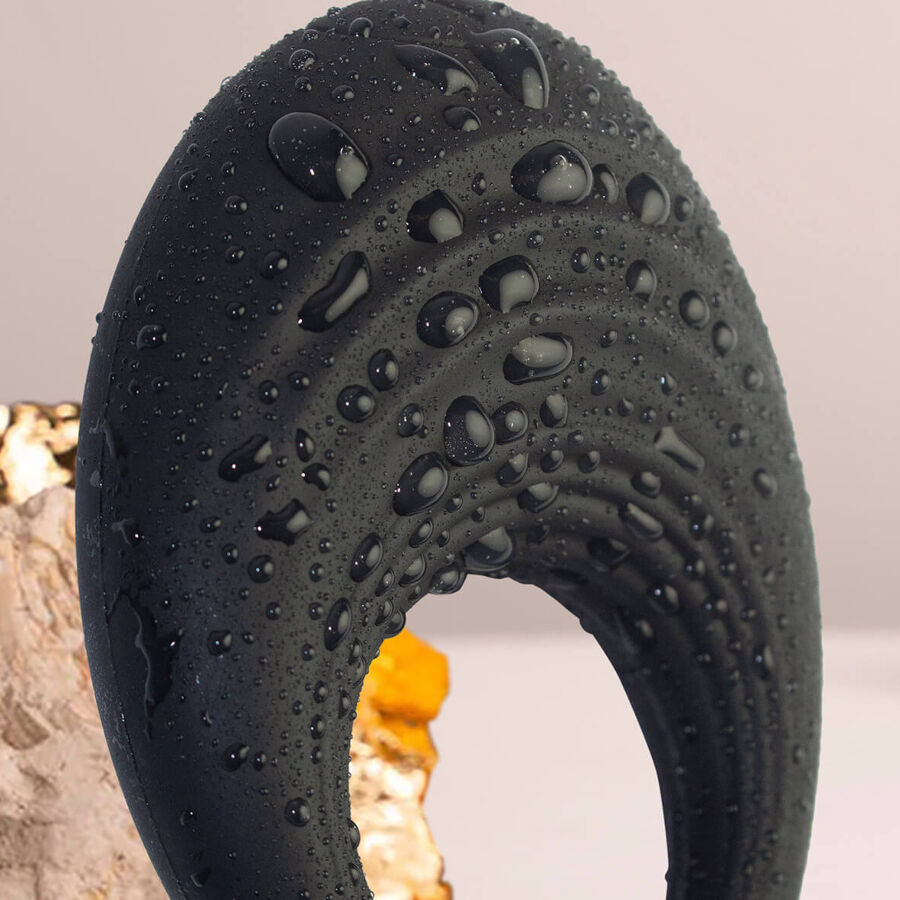 Anello Fallico Vibrante Rocks-Off Spire — Silicone, Nero