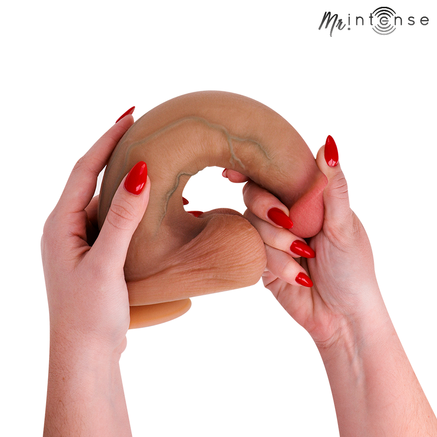 Dildo Mr. Intense Bruce XL con Testicoli — Silicone