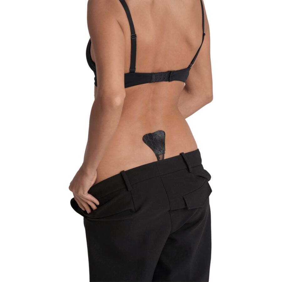 Tanga Adesivo BYE BRA Lace Taglia Unica — Nero