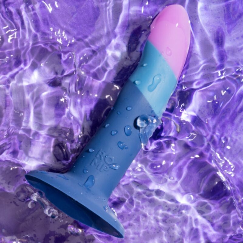 Dildo Romp Piccolo Ventosa Tricolore — 14 cm