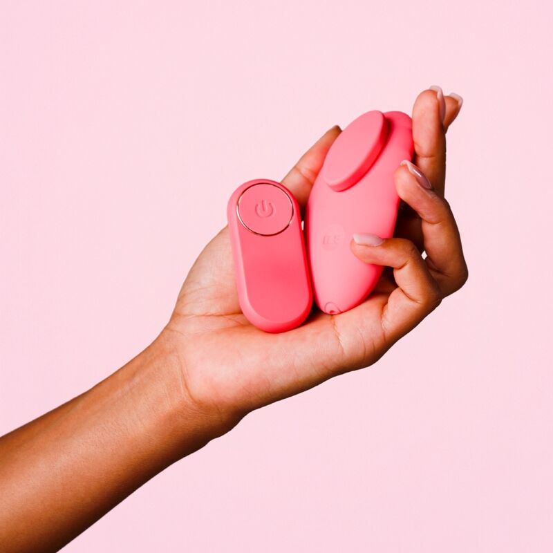 Vibratore Intimo JE JOUE Ily Panty Vibe con Telecomando — Viola