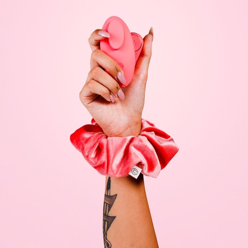 Vibratore Intimo JE JOUE Ily Panty Vibe con Telecomando — Viola