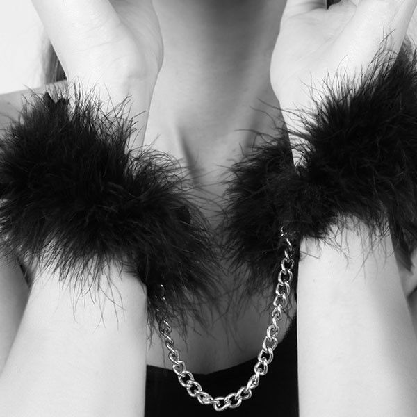 Manette BDSM in Piume Bijoux Indiscrets Za Za Zu — Regolabili