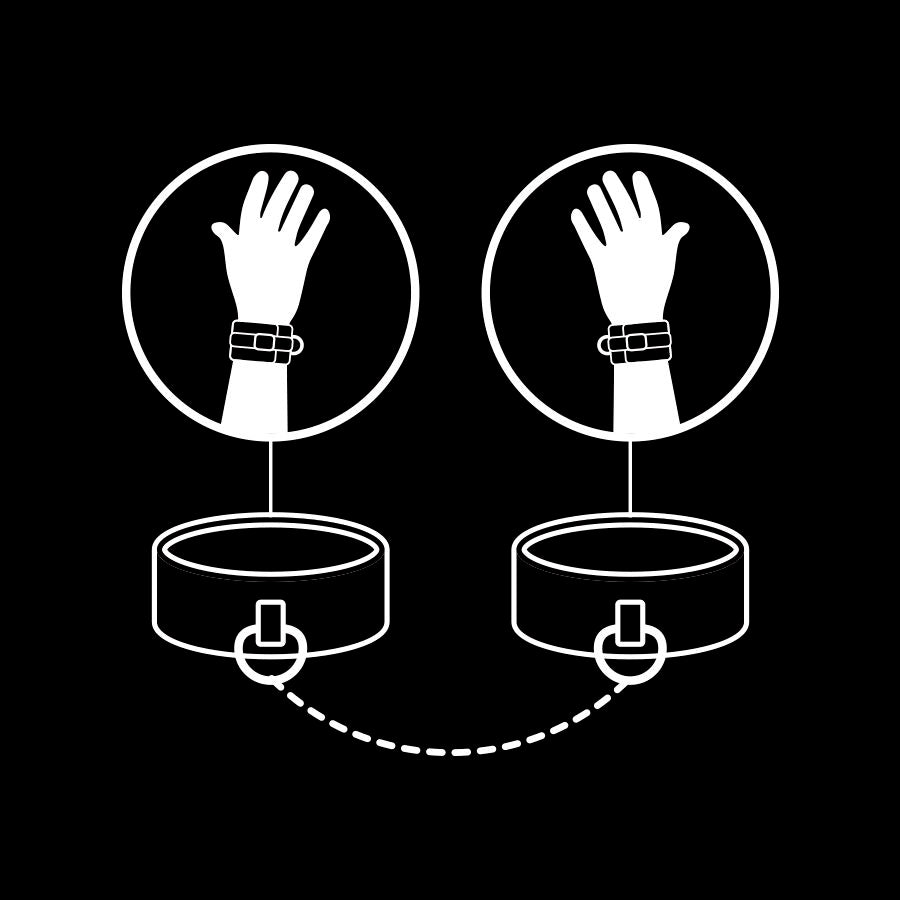 Manette BDSM in Pelle Vegana Fetish Submissive — Fodera Morbida