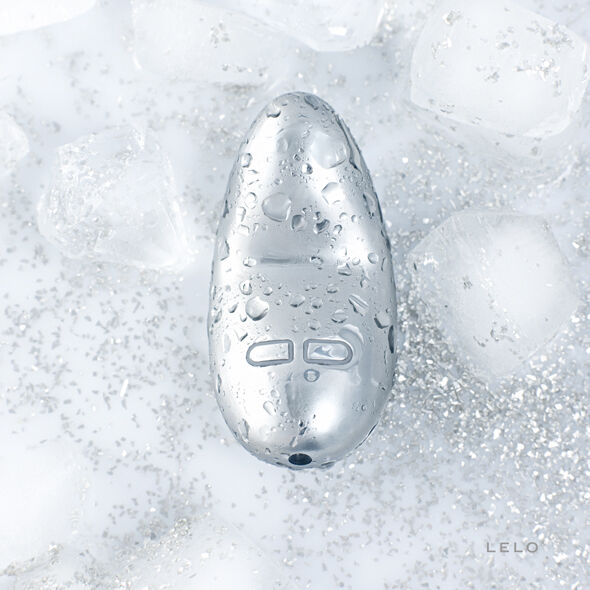 Dildo in Acciaio Inossidabile LELO Yva — Stimolatore Premium