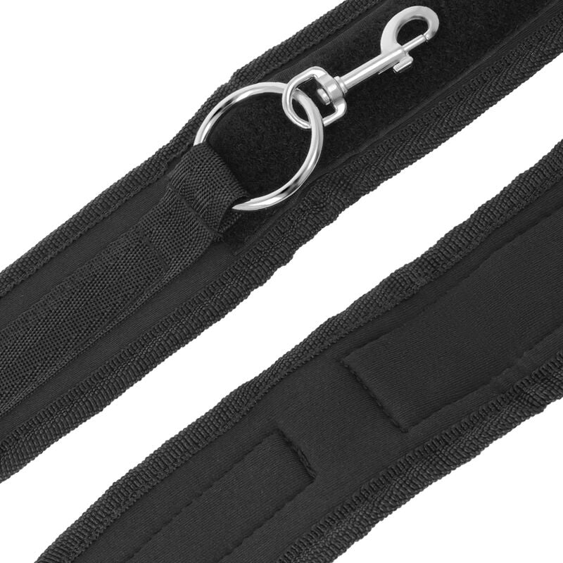 Manette BDSM in Neoprene Darkness — Regolabili, Morbide